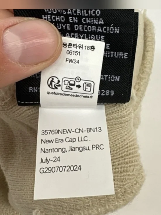 Supreme x New Era Box Logo Beanie – Stone / Beige (FW24) Brand New - Picture 10 of 11